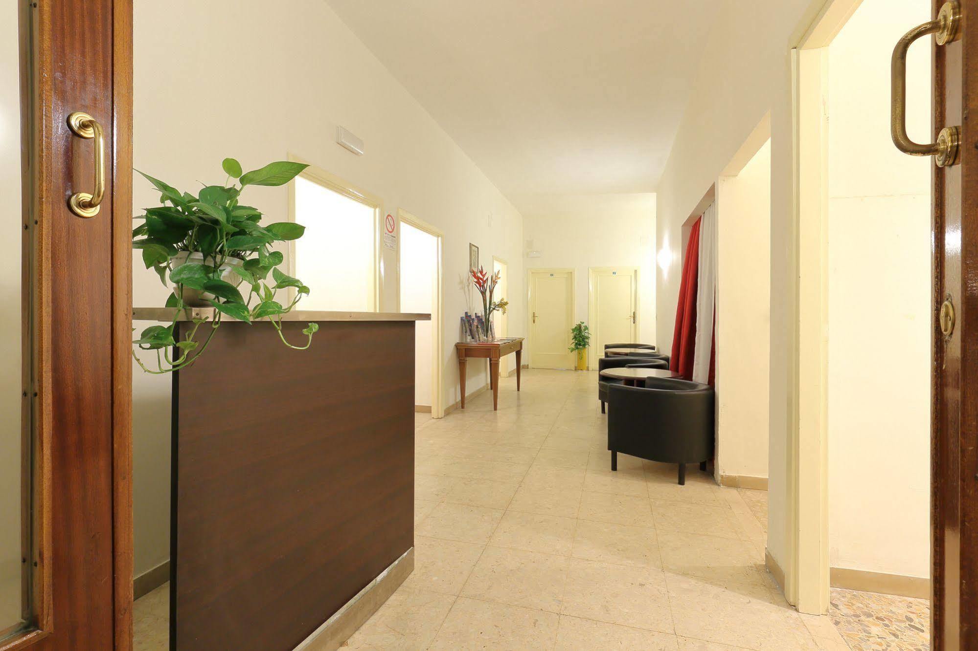 Hotel Ottaviani Флоренция Экстерьер фото