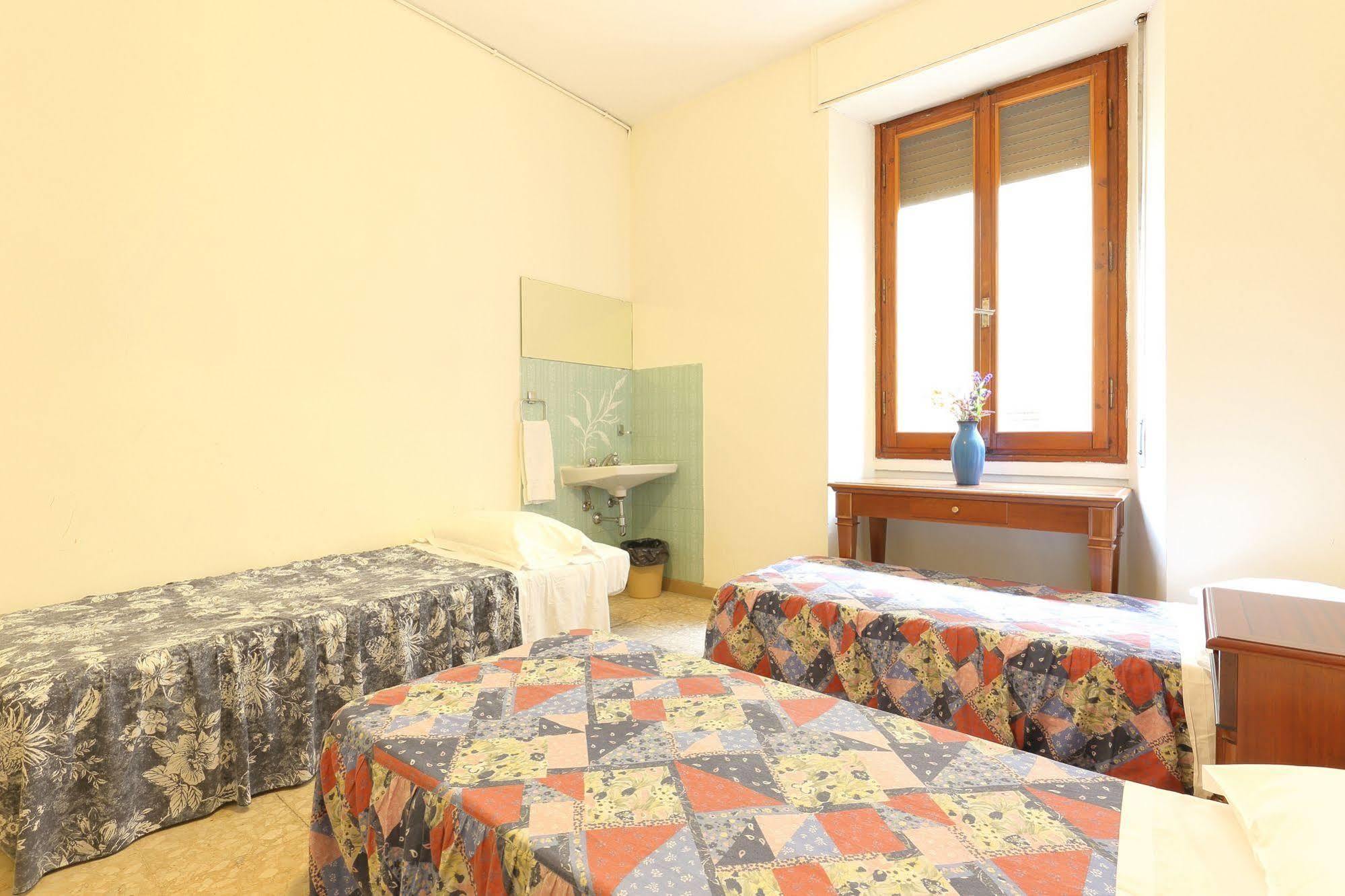 Hotel Ottaviani Флоренция Экстерьер фото