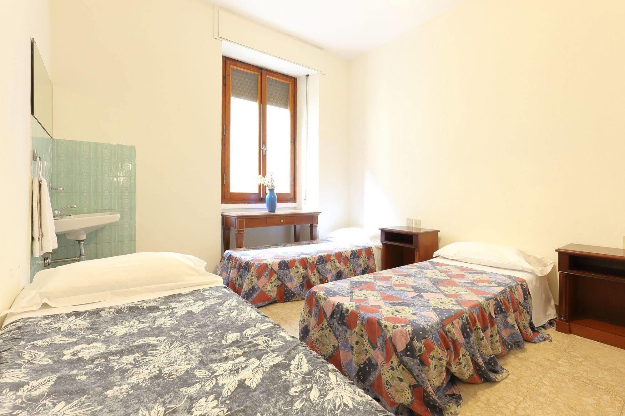 Hotel Ottaviani Флоренция Экстерьер фото